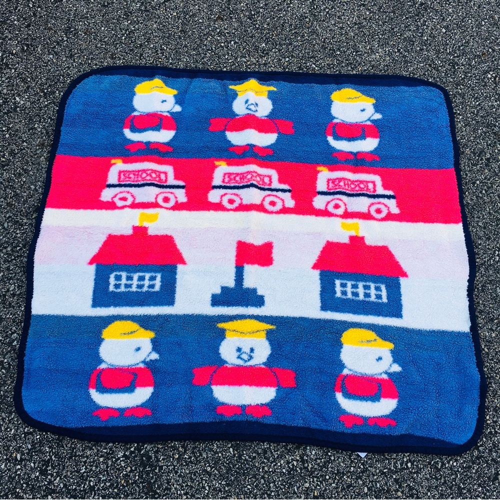 RARE Vintage USA Retro San Marco Child's Baby Blanket School Bus Excellent